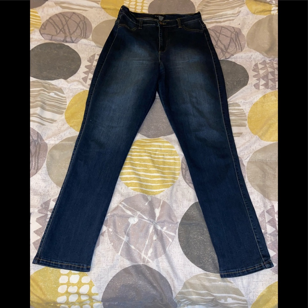 Used Fashion nova Jeans